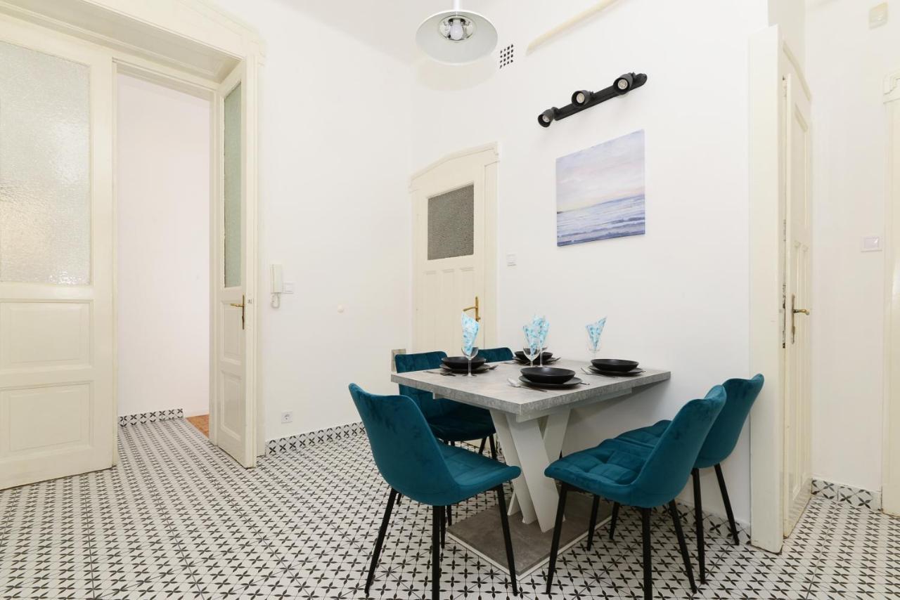 Akacfa 7 City Center Beautiful Apartment Budapest Exterior photo
